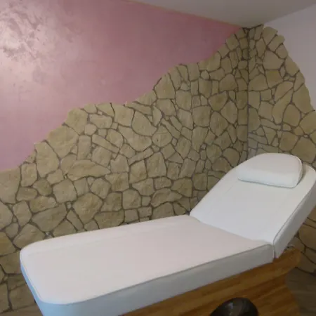 מלון Boutique Bel Sito Wellness & Private 3*